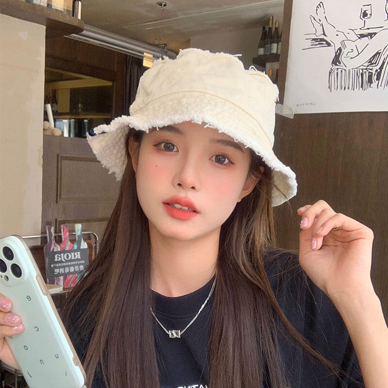 

On the Moment Reversible Pray Bucket Hat C5 Ivory IVORY