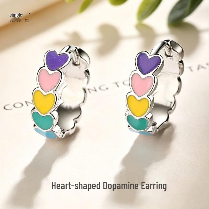925 Sterling Silver Dopamine Heart Stud Earrings - Niche Design, Sweet Summer Style, Versatile Geometric Jewelry.