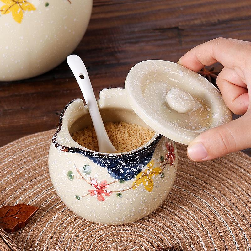 Japanese Double-Handle Ceramic Lard & Chili Oil Jar, Large Capacity, Heat-Resistant, with Lid & Spoon