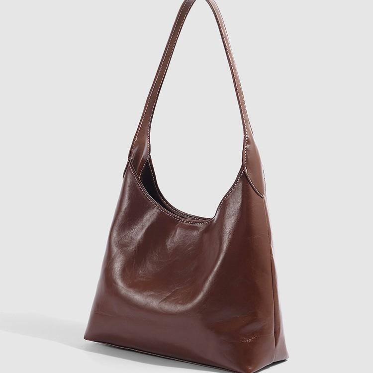 This Year's Popular Fashion Korean-style Retro Commuter Textured Shoulder Bag for Women 2025 New Underarm Tote Bag Trendy