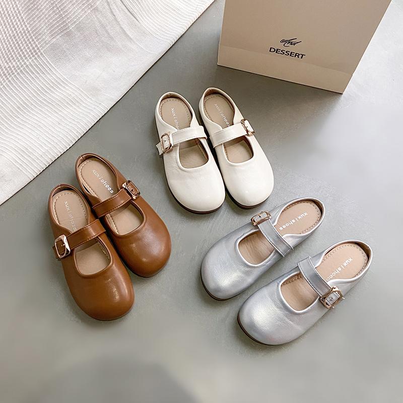 Fashion 2025 New Female Shoes Slippers Soft Luxury Slides Cover Toe Comfort Designer Flat Fashion Flat Shoes Female Slippers Soft Shoes