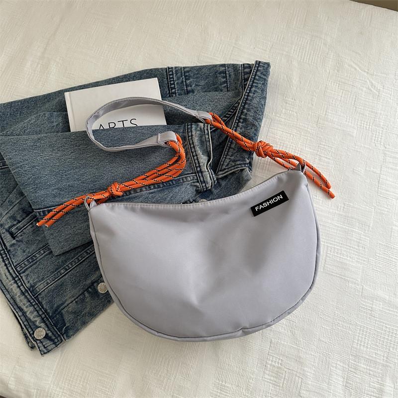 Geräumige Oxford-Stoff-Umhängetasche für Damen, ideal für den lässigen täglichen Gebrauch und den Weg zur Arbeit