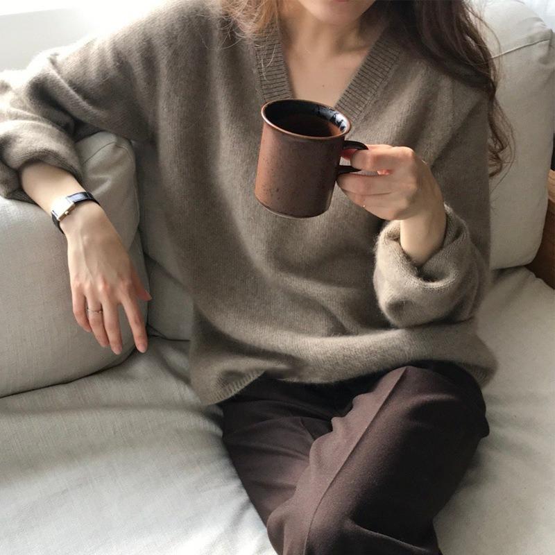 Autumn and Winter V-neck Wool Sweater Women's Pullover Long Sleeve Solid Color Loose Knitted Sweater Soft Waxy