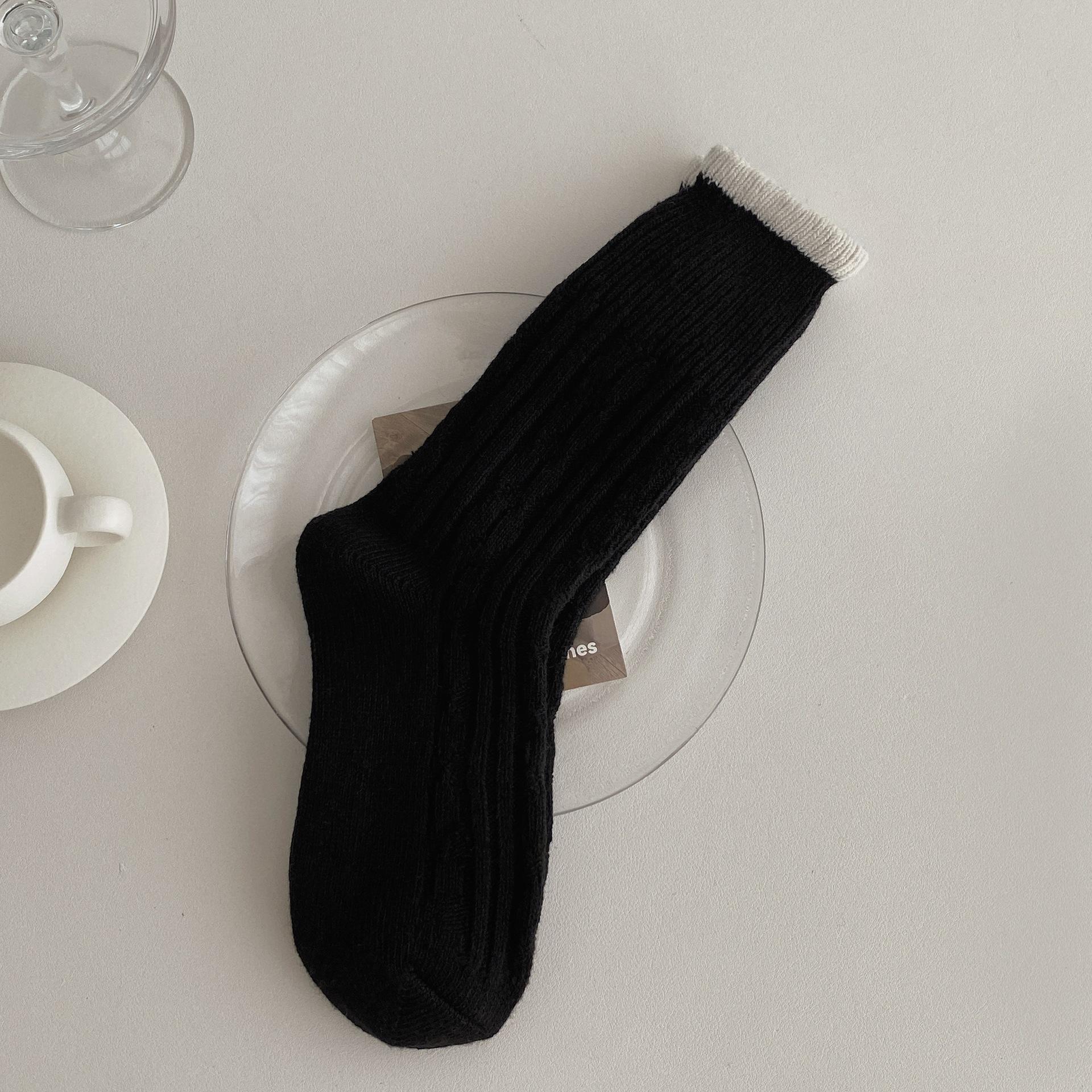 

Lamb Wool Socks Fleece Thickened Confinement Socks Winter Home Sleep Socks Carpet Towel Socks Thermal Floor Socks One size fits all чорний