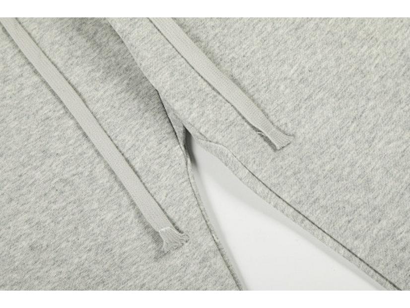 Sweat à capuche tendance FOG - Lettres noires et flocage - Collection Printemps/Été 2026