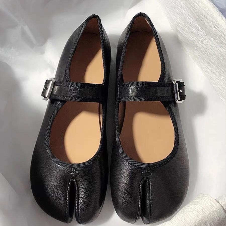 New super soft black leather pig's feet Mary Jane single shoes women's flat-bottomed niche split-toe women's shoes