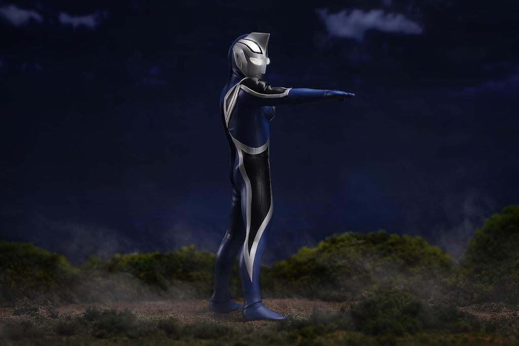 Ultraman Gaia Hero Statue Ultraman Agul (V1) B