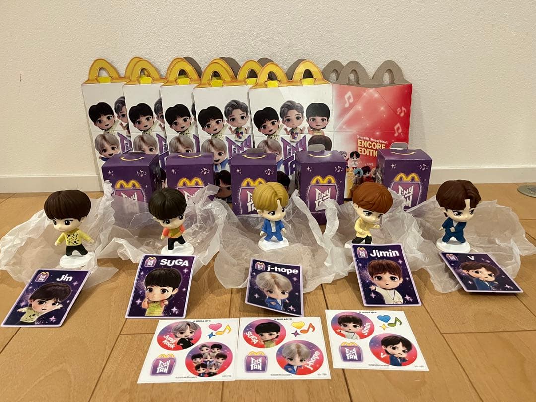 

[Б/У] BTS Американский Хэппи Мил Tiny Tan