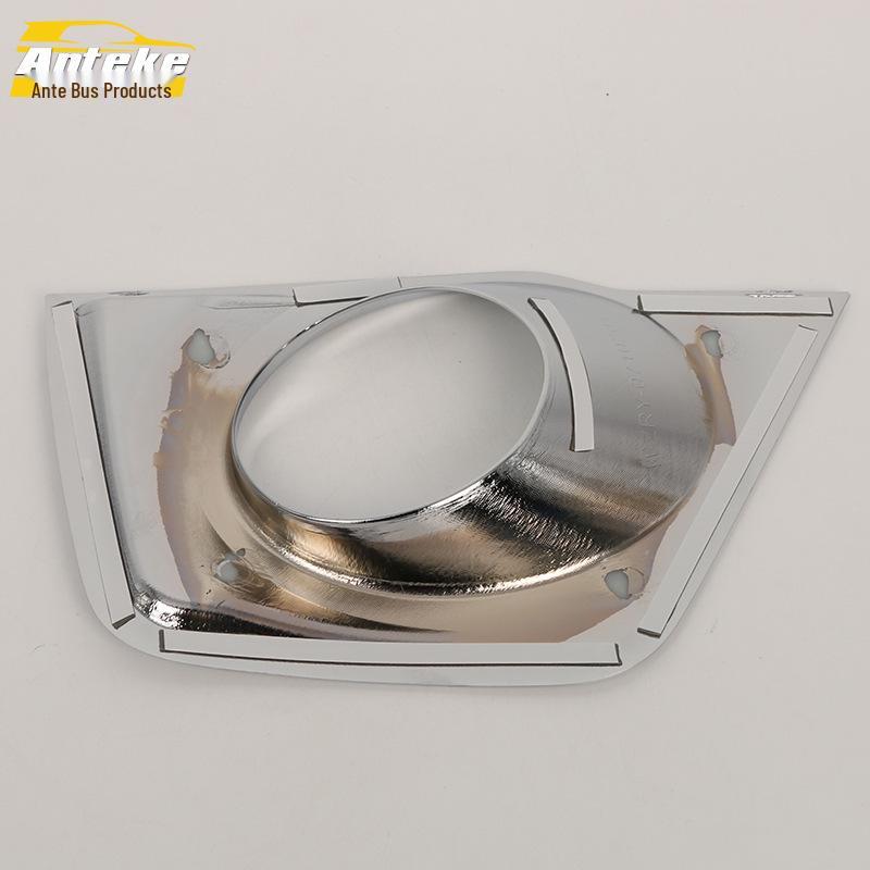 18 Tuda Nebelscheinwerfer Zierrahmen mit hellem Ring