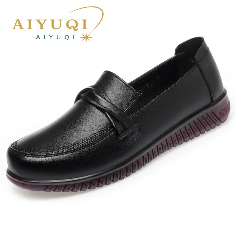 Fashion AIYUQI Female Flats Shoes Genuine Leather 2025 Spring New Round Head Women's Casual Shoes Large Size 41 42 Women's Mom Shoes