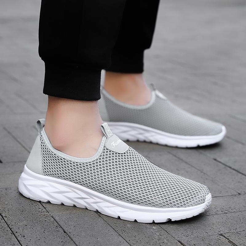 2025 New Casual Shoes Cool Men's Shoes Cheap Elastic Sole Anti Slip Breathable Summer Running Shoes Outdoor White Sports Shoes