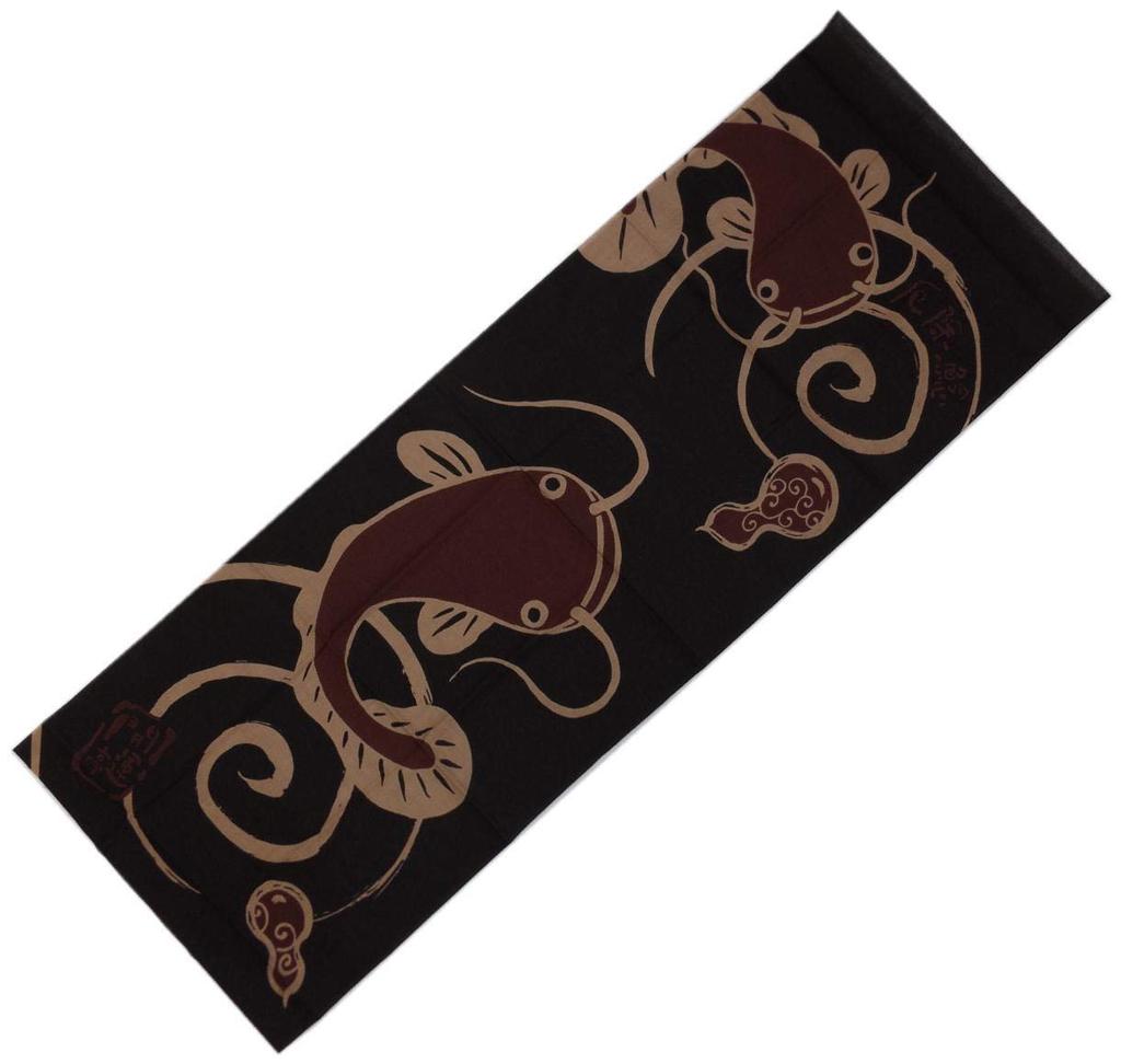 Hand Towel with a Japanese Pattern Featuring a Black Catfish Motif for Protection from Evil Suitable for Men and Suitable for Kimono and Japanese-made
