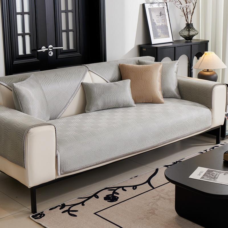 New Ice Silk Sofa Cushion Light Luxury Mat Mat Non-Slip Leather Sofa Cover Summer Summer Simple And Modern