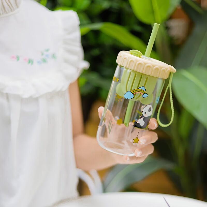 Panda High Borosilicate Glass Straw Mug with Lid