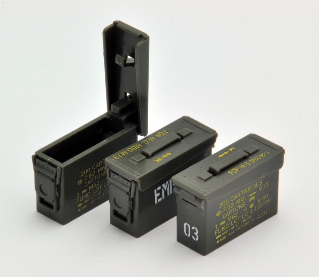 Little Armory LD004 Military Hard Case A2 Plastic Model