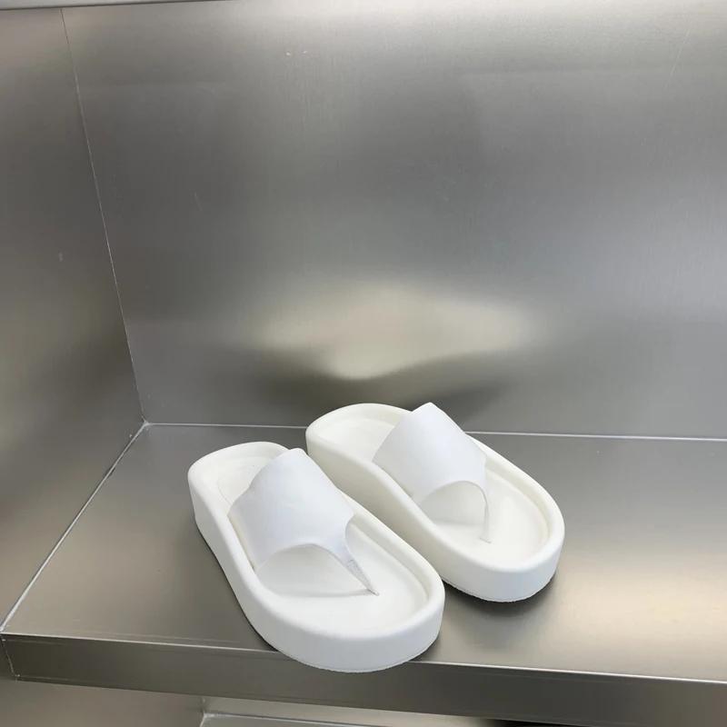 Fashion 2024 Summer Clip Toe Women Slippers Fashion Elegant Soft Sole Slides Shoes Ladies Casual Beach Platform Flats Sandalias
