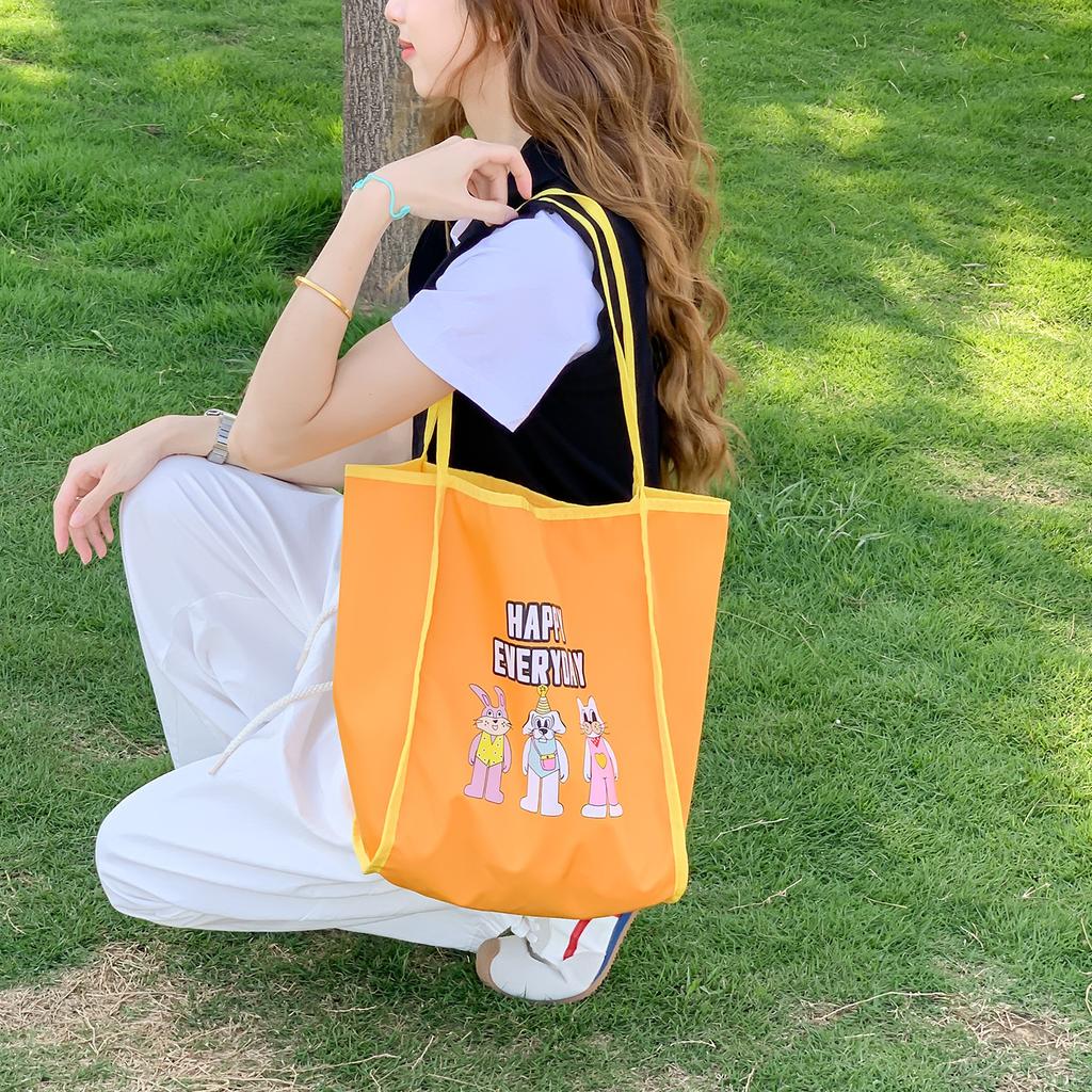 Fresh and versatile tote bag women's large-capacity cartoon printed armpit bag ins fashionable sweet trendy shoulder bag