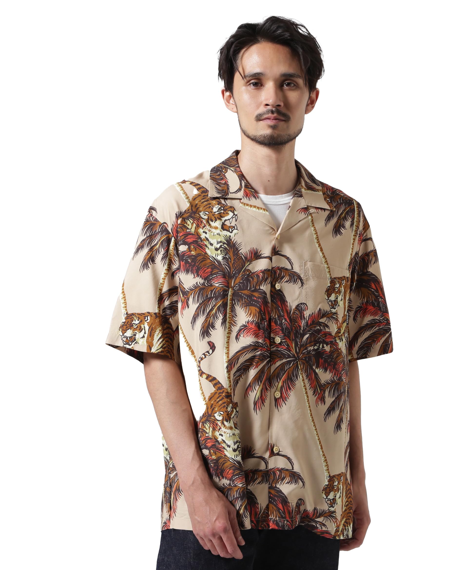 

Avirex Aloha Shirt Tiger & Palm Tree Men s L 093 Light Pink 783-5123006