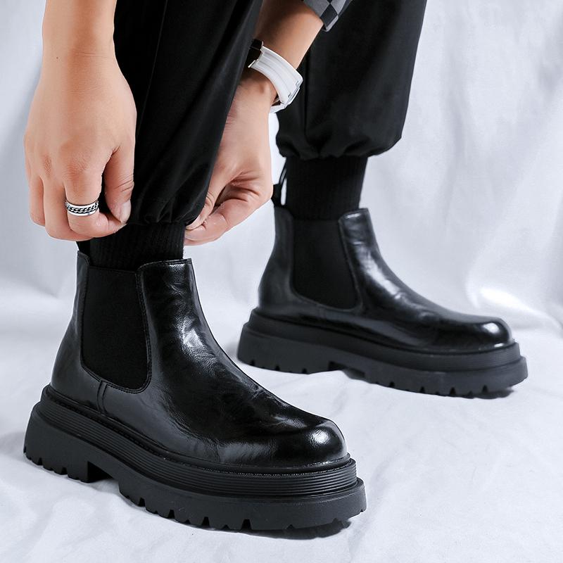 Fashion Men's thick soled leather shoes Fashion designer style Outdoor street walking leisure business party Office men's Black boots