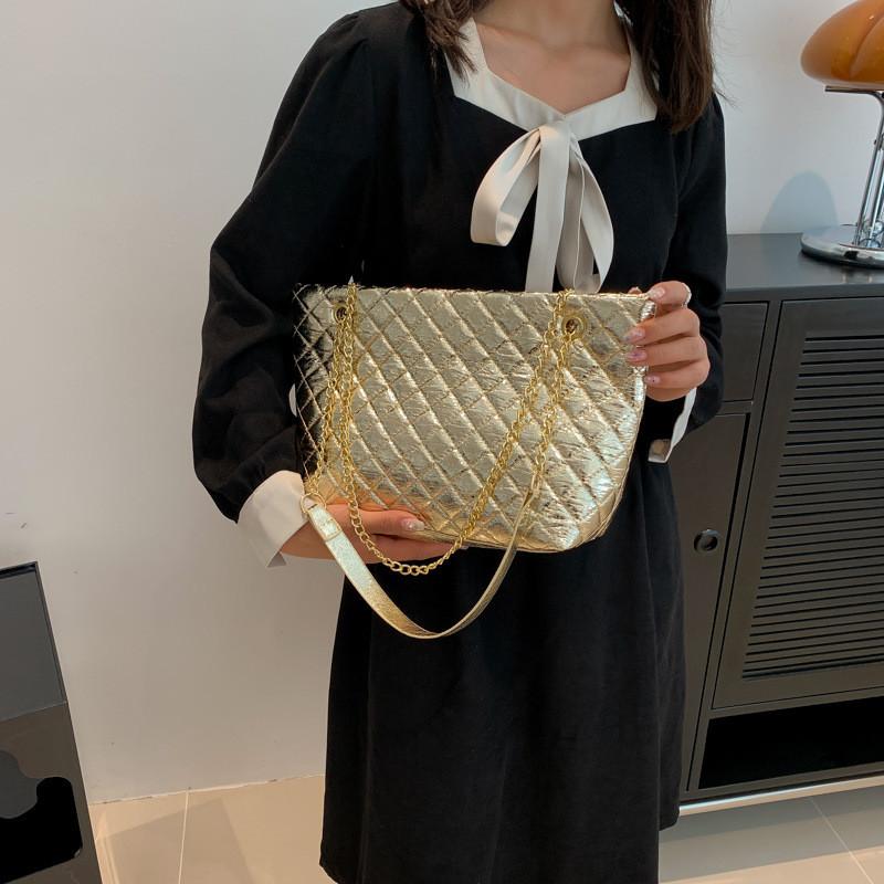 Borsa Tote Elegante a Colore Solido di Grande Capacità con Raffinato Design Trapuntato per l'Uso Quotidiano