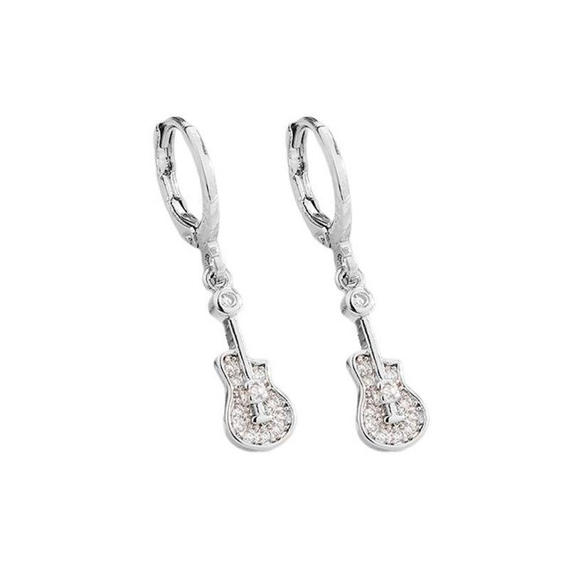 Zirkon Kytara Housle Náušnice Vynikající nástroj Asymetrické náušnice Noty Náušnice Žena