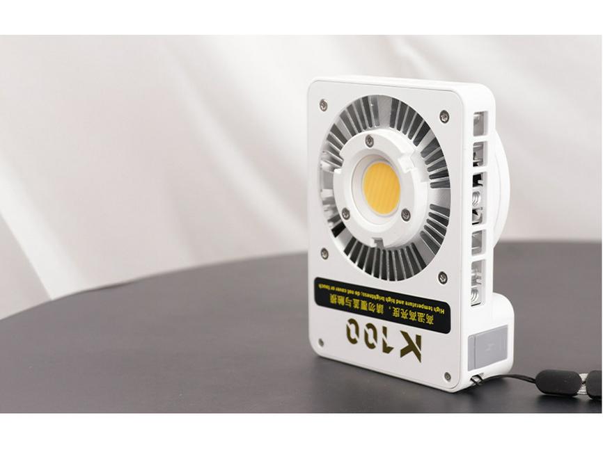 Luce di riempimento portatile da 100 W per live streaming e fotografia all'aperto