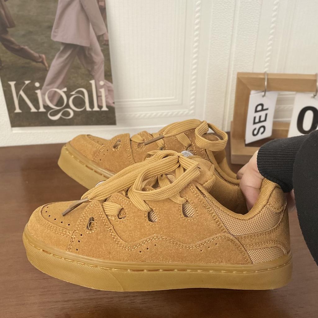 Chunky Sneakers for Kvinner Platform Semsket Kvinne Sportssneakers Damer Vulkaniserte Sko Sneakers Casual Damer Treningssko 2024 NY