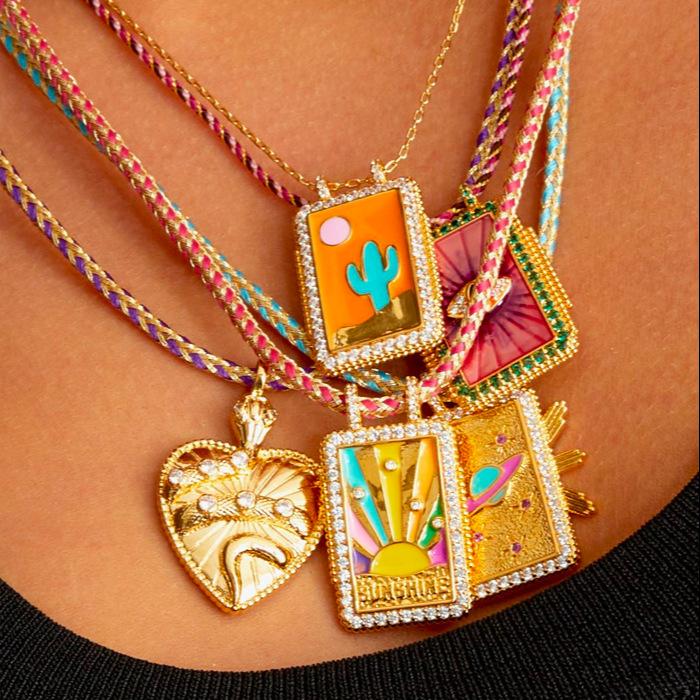 Literary And Retro Wind Tarot Card Dafang Brand Necklace Sun And Moon Octagram Love Planet Desert Necklace