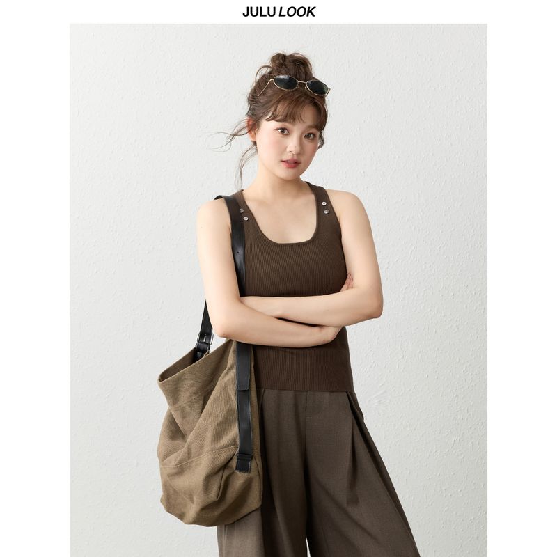 

Julu Studio s Misty City Cafe Plus-Size Knit Cardigan with Suspenders and Casual Pants Set for Slightly Chubby Women Brown Vest M
