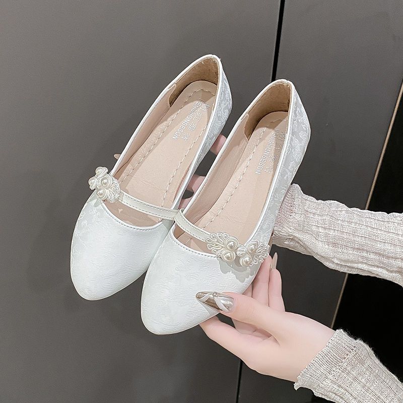 Fashion Shoes for Women Pointed Toe Wedding Bride Shoe Pearl Woman Flats White Comfortable and Elegant Y2k Dress Spring 2025 Trend 39