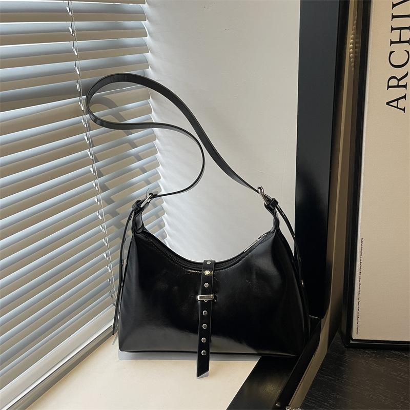 Autumn Vintage PU Hobos Shoulder Bags for Women Versatile Belt Design Ladies Crossbody Bag Simple Solid Color Female Handbags
