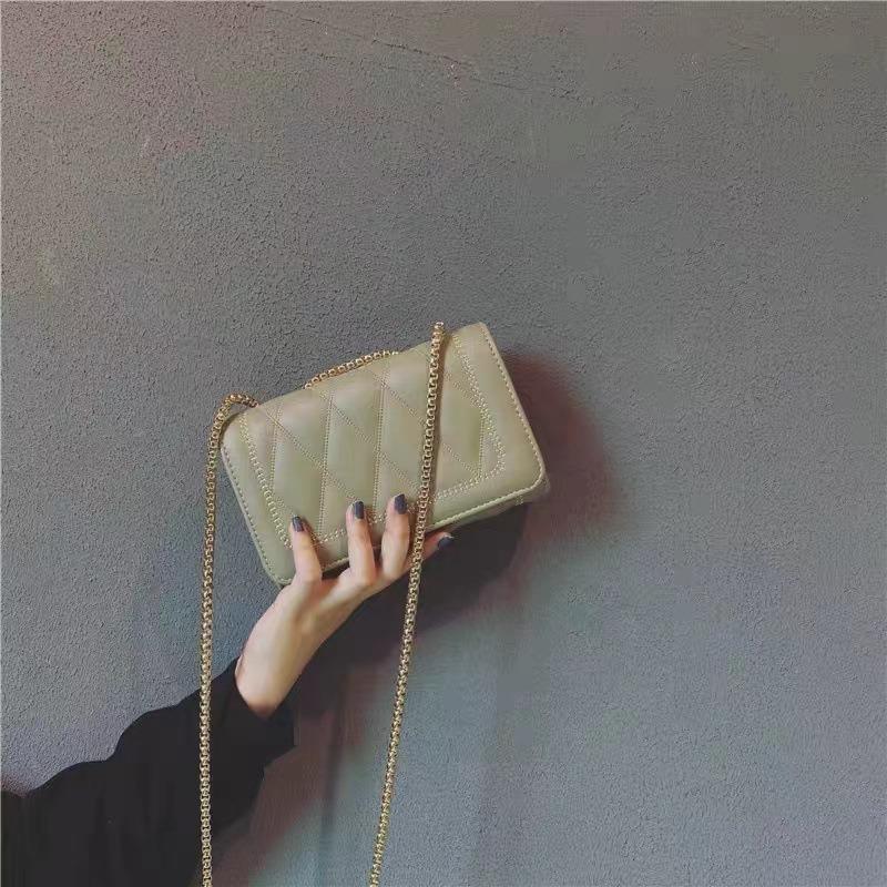 Niche feeling autumn and winter small bag women's new trendy versatile messenger bag mini diamond chain bag