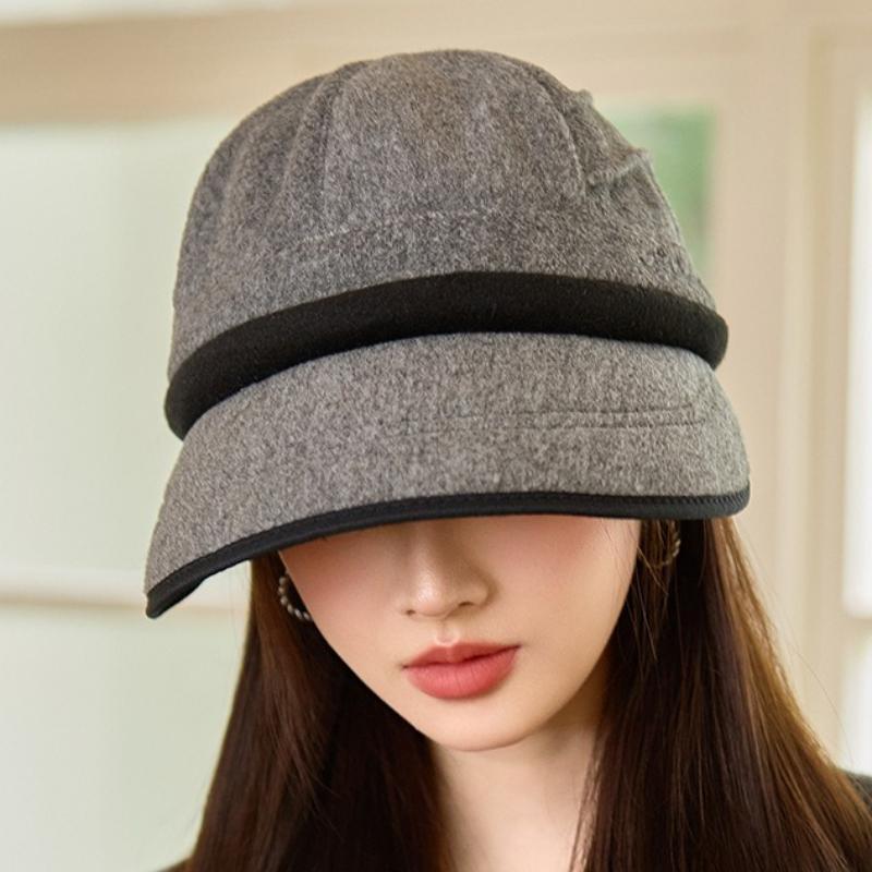 Autumn and Winter New Hat Women's Equestrian Hat Outdoor Windproof Warm Retro Newsboy Hat
