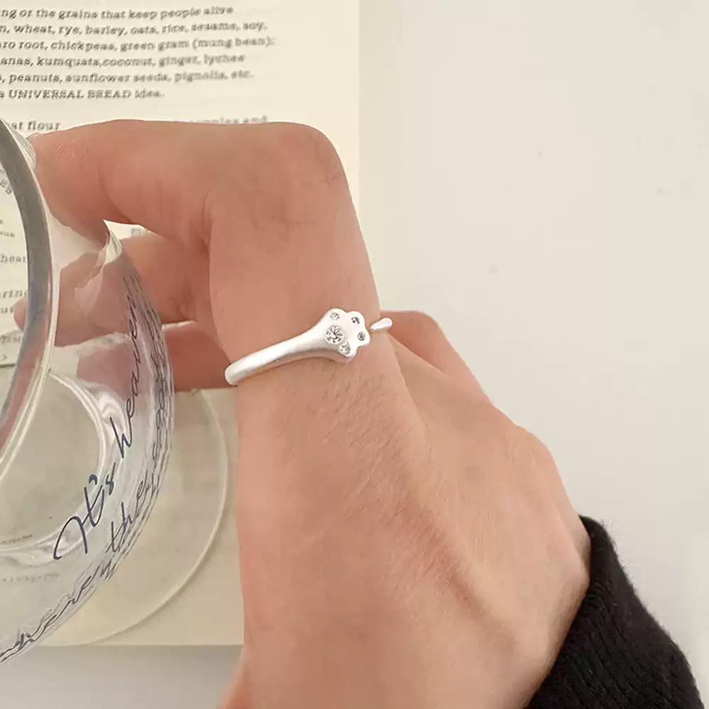 

Элегантное открытое кольцо-лапка кошки для женщин: Минималистичный, Высококлассный Аксессуар на Указательный Палец