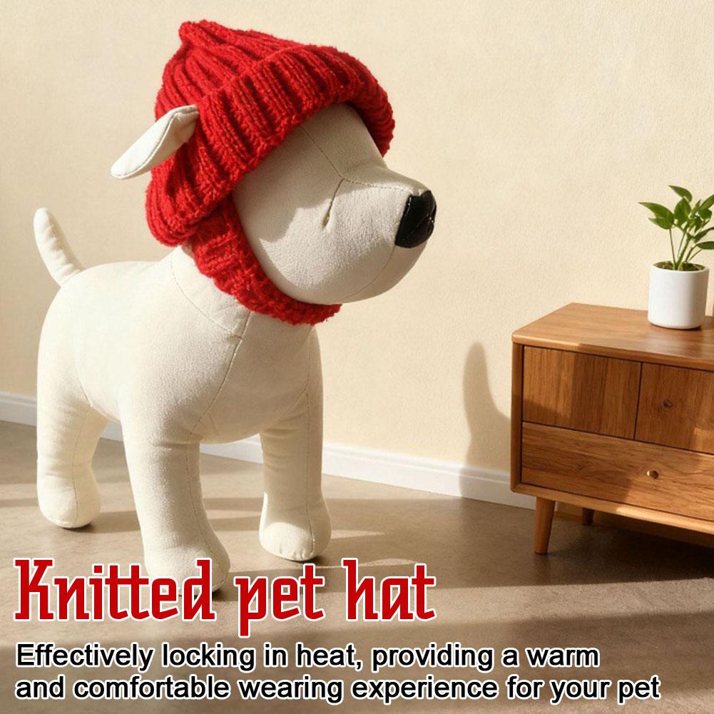Autumn Winter Warm Windproof Knitted Pet Beanie Hat Dog Santa Hat for Small Dog & Cat With Ear Holes New Year Hat Gifts R0Z2