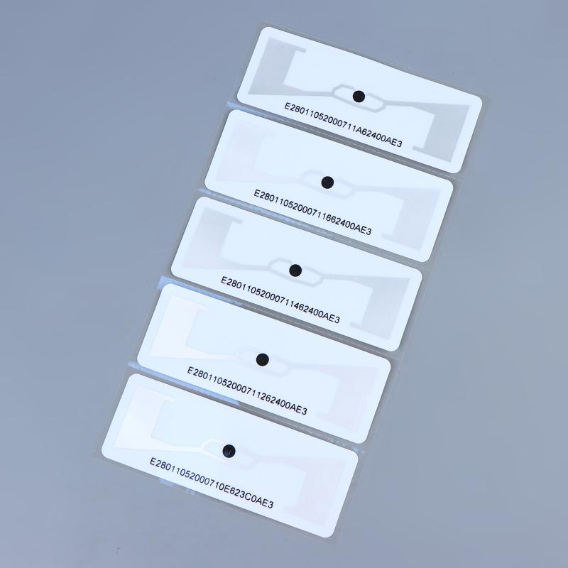 Ετικέτα RFID Uhf Αυτοκόλλητο Παρμπρίζ Οχήματος Epc 6C 860-960Mhz Αδιάβροχο Αντιηλιακό Ανθεκτικό στο Σκίσιμο Αυτοκόλλητο Παθητική Εκτυπώσιμη Ετικέτα RFID