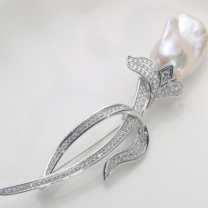 Hot Sell Freshwater Cultured Big Baroque Fireball Pearl Large Flower Crystal Brooch Flower&Gold Plated