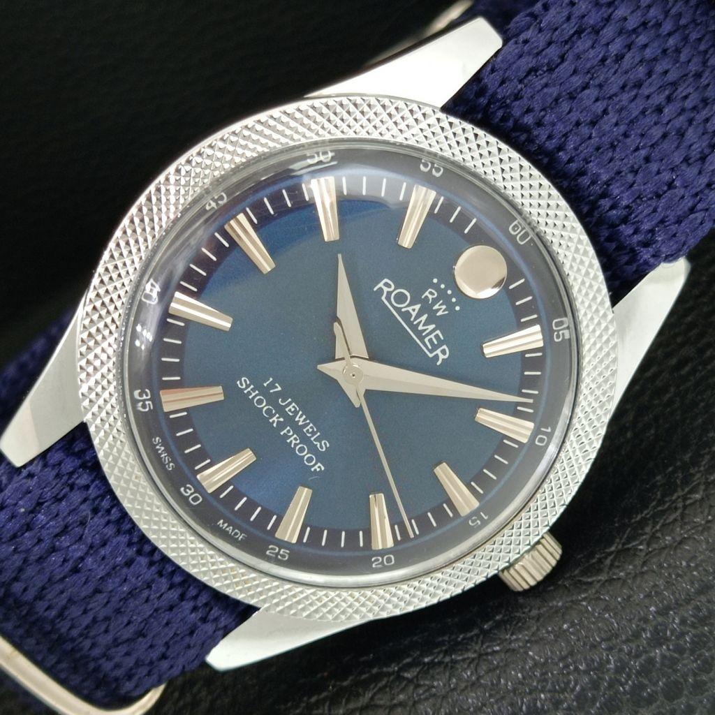 

HAND-WINDING VINTAGE SWISS MENS REFURBISHED BLUE COLOR DIAL WATCH a707115-1