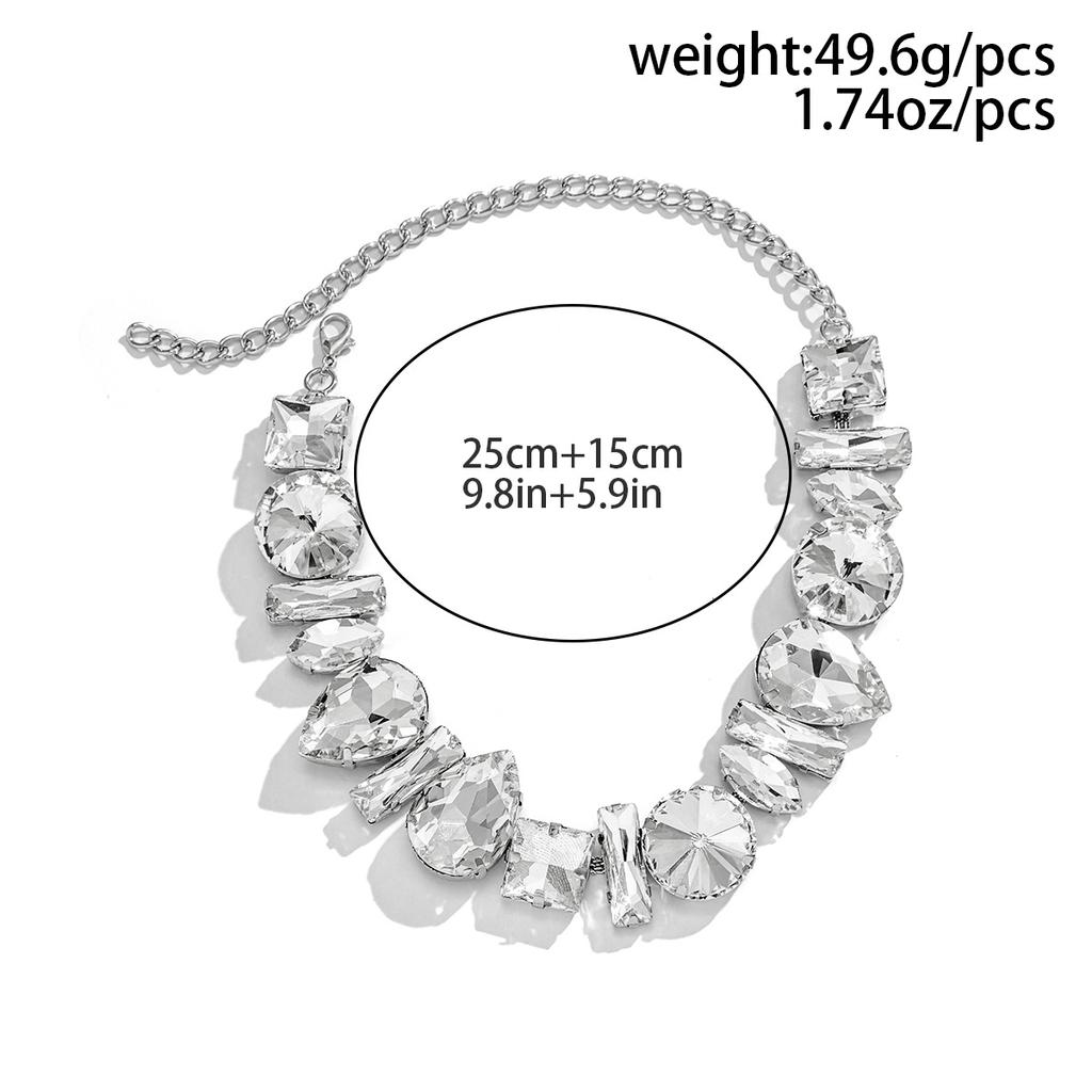 Niche design light luxury full diamond necklace sweet cool tassel rhinestone necklace clavicle chain