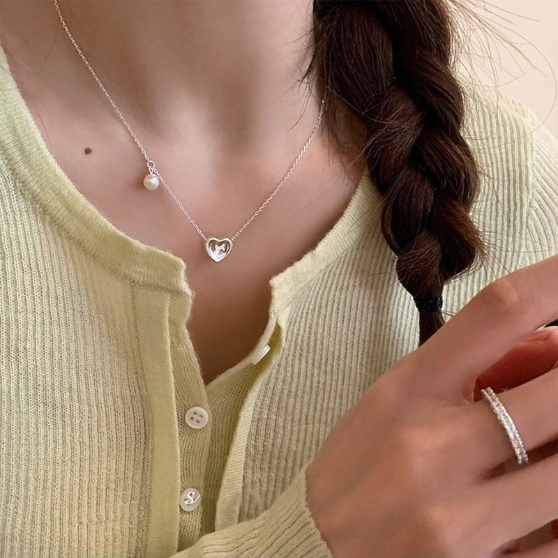 Double Layered Camellia Necklace for Women's Light Luxury Fashion Design Necklace Neck Chain Tassel Collarbone Chain Jewelry Gift