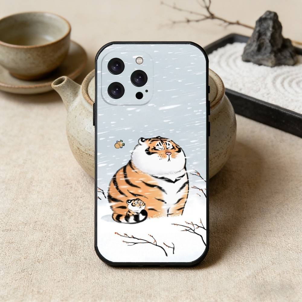 

Cute Little Fat Tiger Phone Case For iPhone17,16,15,14,13,12 Plus,Max Soft Silicone Black Cover iPhone12PROMAX