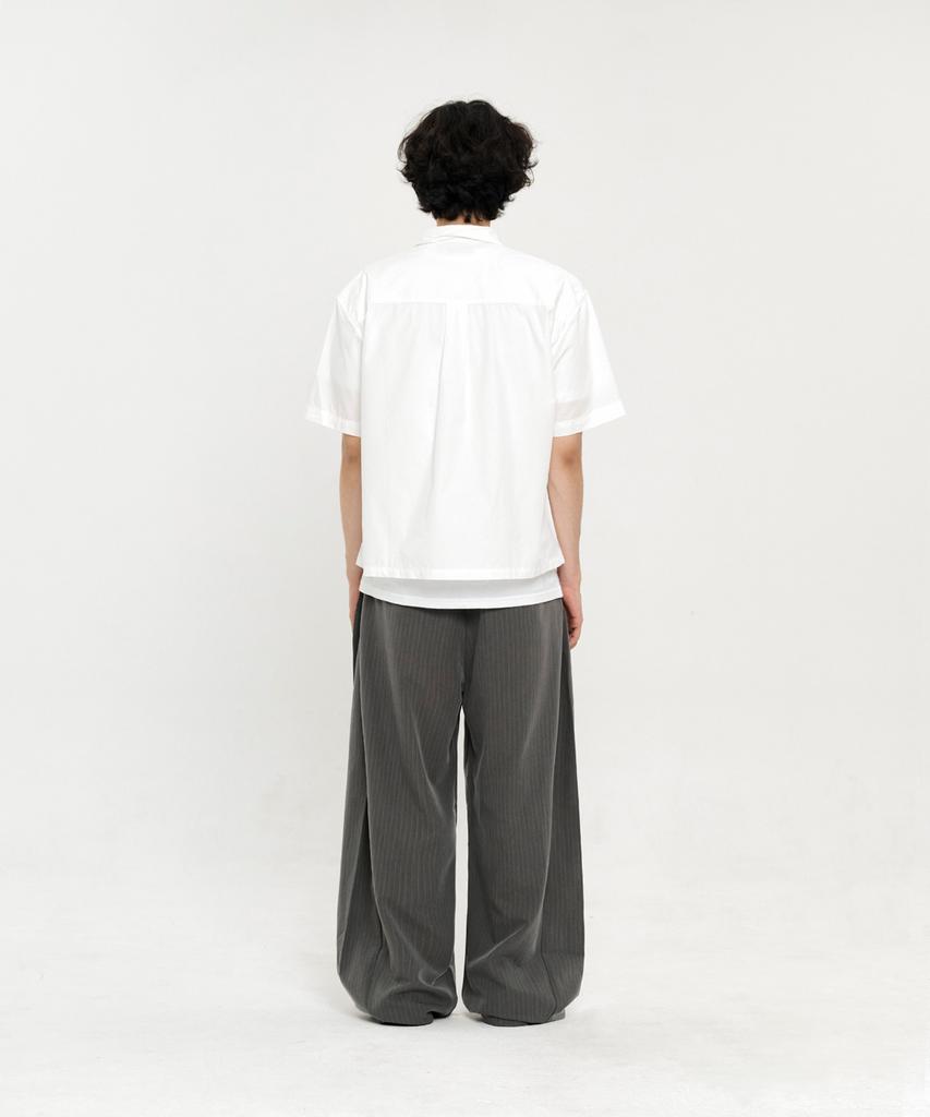 SIGNATURE Multi-Tuck Wide Slacks [Gray Stripe]