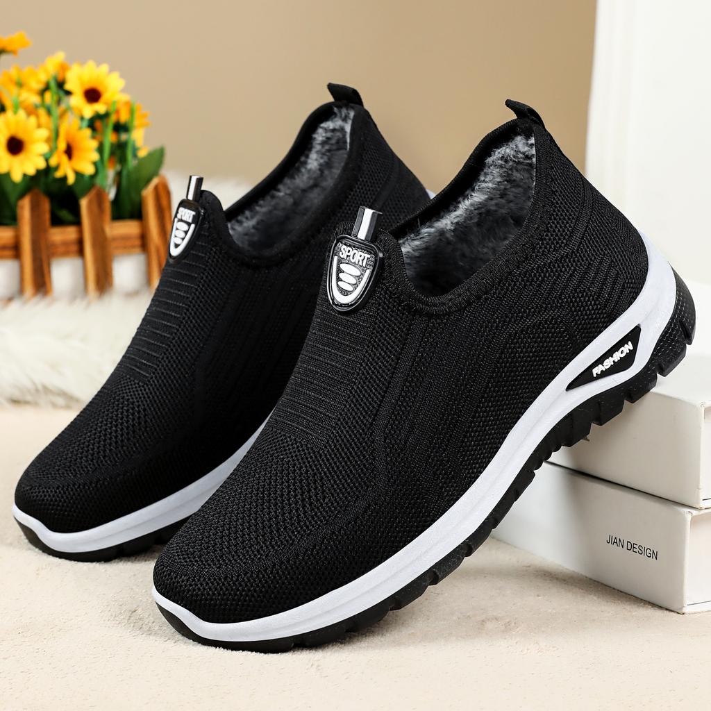 Shoes Women's shoes Versatile large size cotton shoes One-pedal cotton boots Fleece thickened women's short boots Cold-proof and warm women's boots