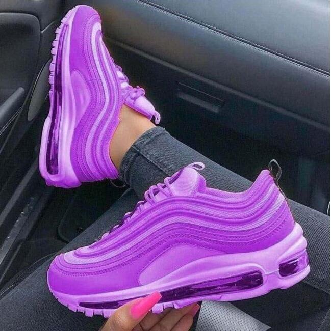5 zapatillas Nike con plataforma para mujer | INVAIN
