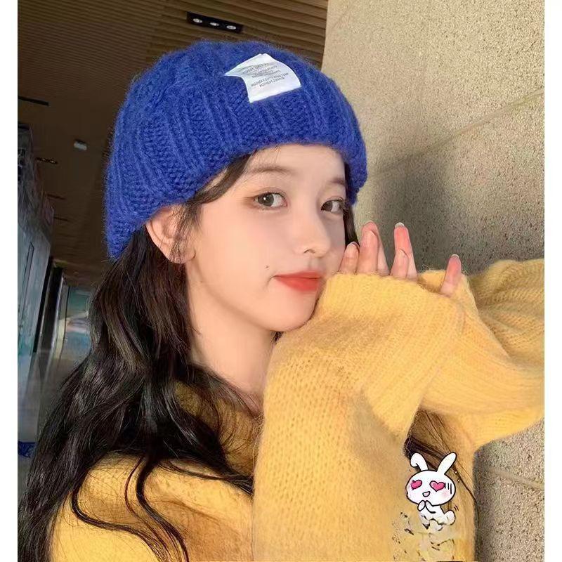 Warm Hat for Women with Versatile Outdoor Jacket Hat Showing Off Their Faces for Primary School Students In Autumn and Winter Trendy Knitted Hat