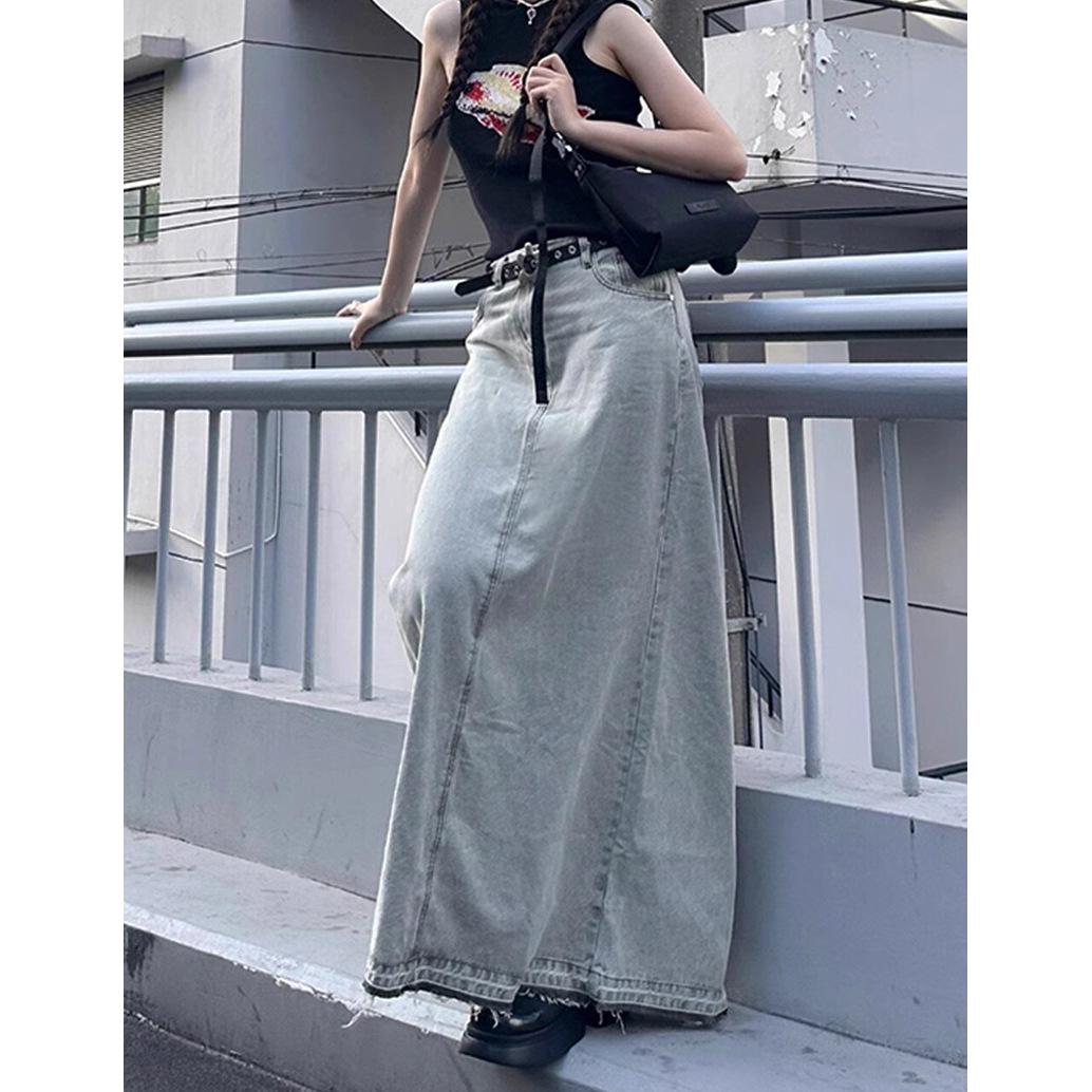 

Американская пикантная девушка Юбка миди из денима с разрезом светлой стирки - Весна 2025 Тренд в стиле Гонконг XXL светло-синий