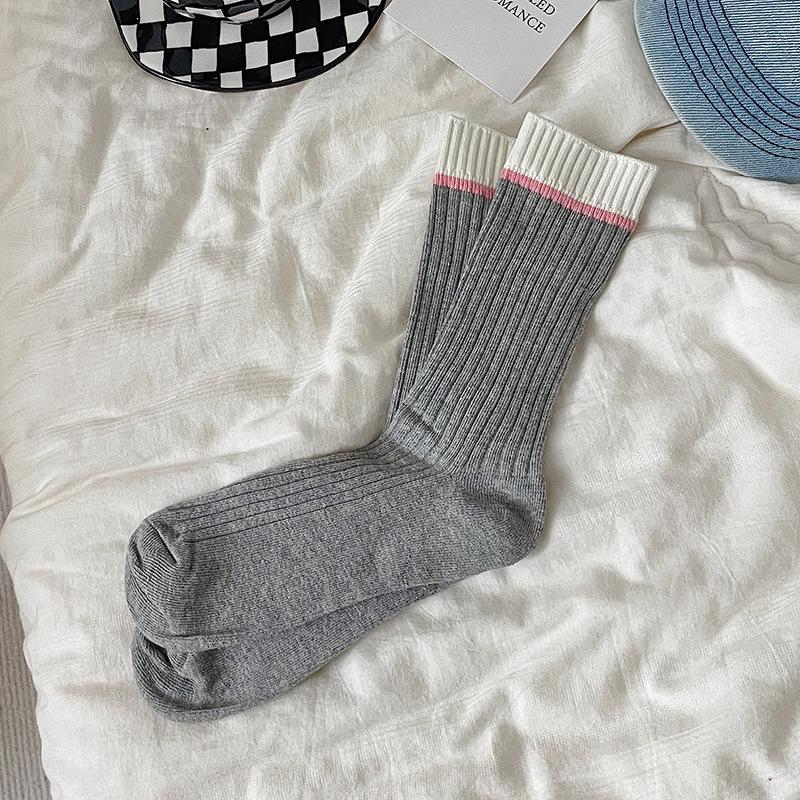 Dopamin Damen Candy Farbe Mid-Tube Socken - Trendige Kontrast Sportstrümpfe