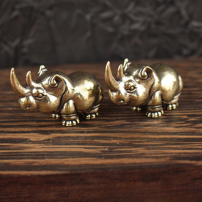 Copper Rhinoceros Figurines Home Decor Retro Brass Animal Ornaments Keyrings Holder Pendants Lucky Desk Decorations Accessories