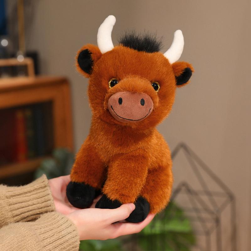 Cute Wholesale 27cm Cute Highland Cattle Plush Toy Lifelike Cattle Stuffed Animal Doll Classic Gift For Children Ranch Souvenirs