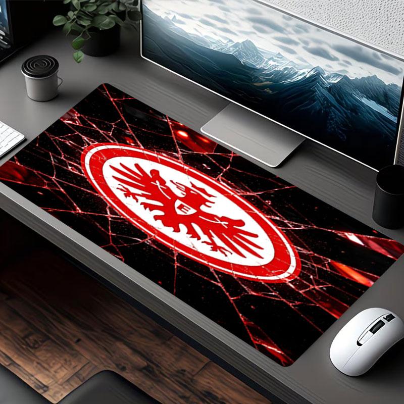 Eintracht Frankfurt Spausdintas pelės kilimėlis, klaviatūros kilimėlis nešiojamam kompiuteriui, kilimėlis biurui, namams, stalo dekoracija, puiki gimtadienio dovana žaidėjams